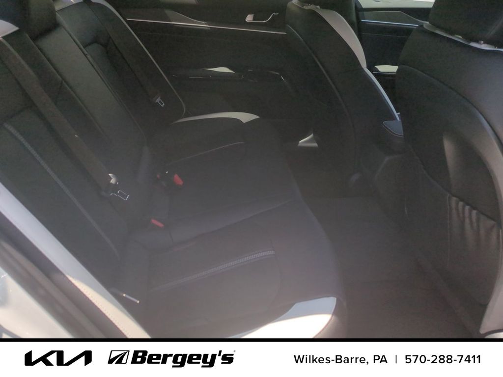 2026 Kia K5 GT-Line - Photo 25
