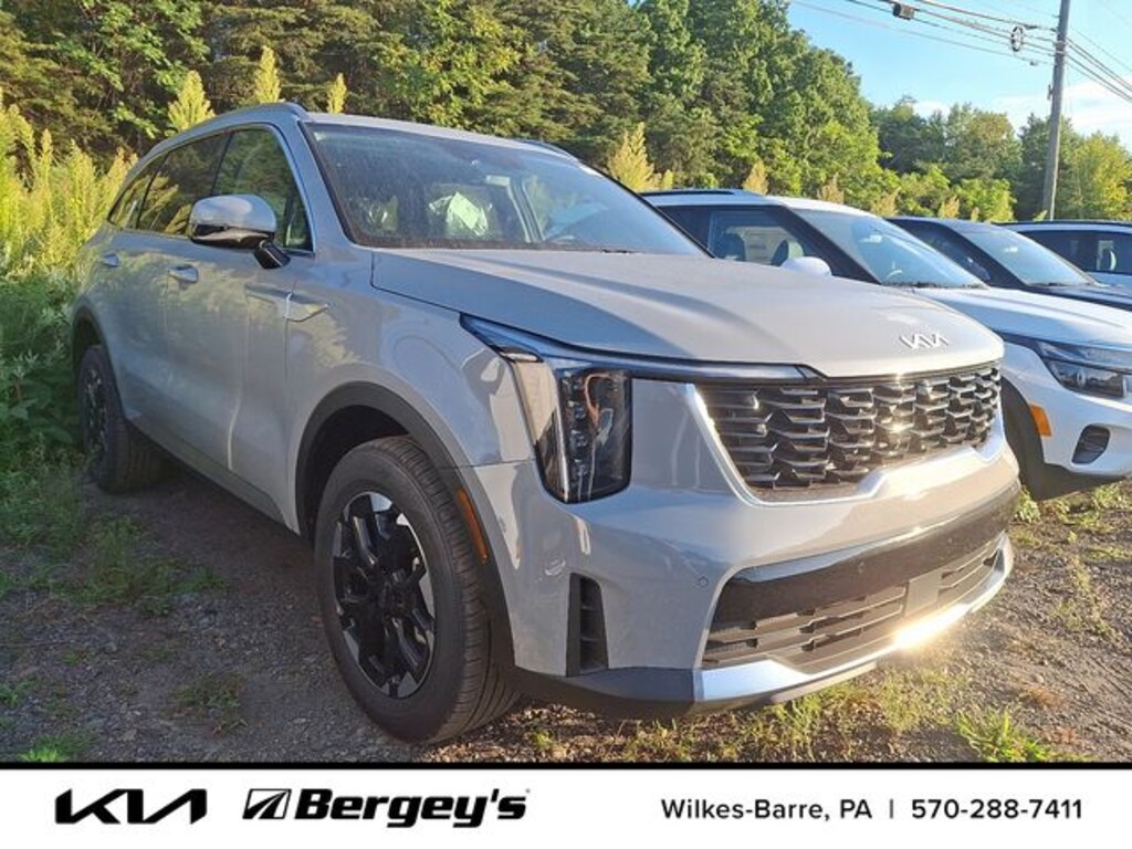New 2026 Kia Sorento S SUV