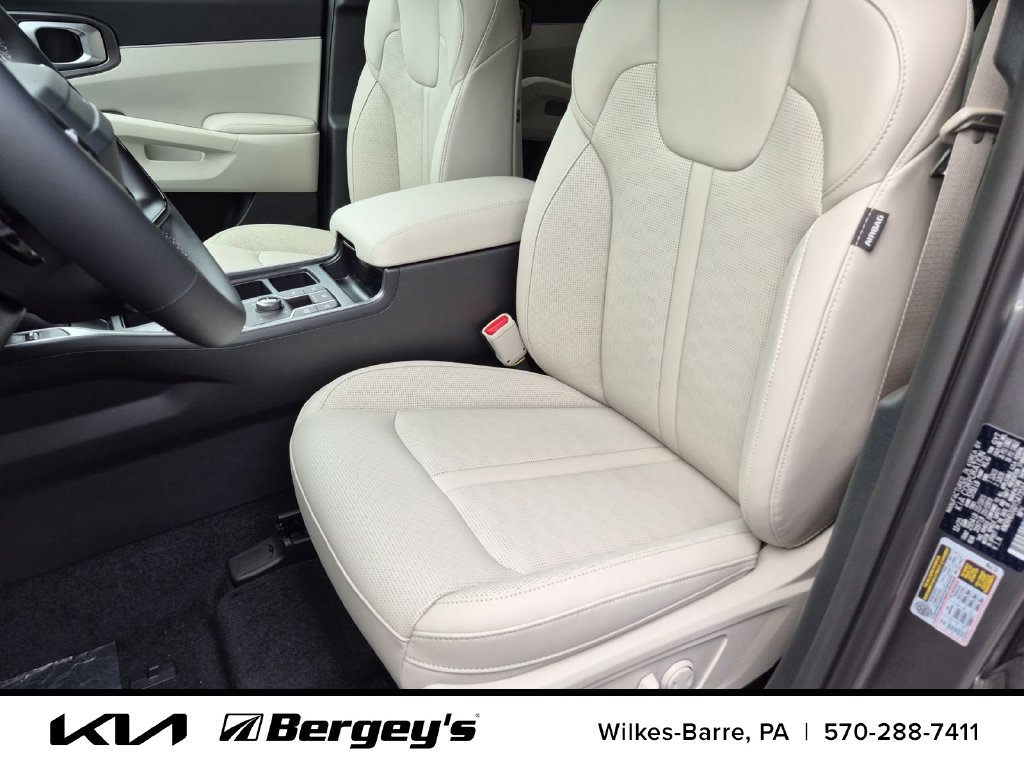 2026 Kia Sorento EX Hybrid - Photo 11