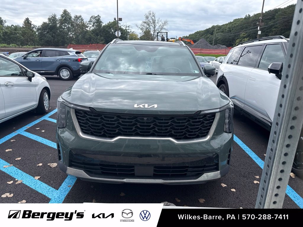 2025 Kia Sorento Hybrid SUV 