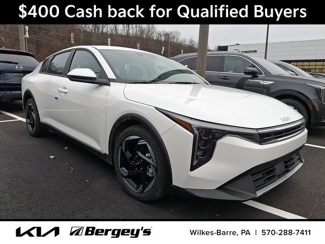 2025 Kia K4 EX's photo