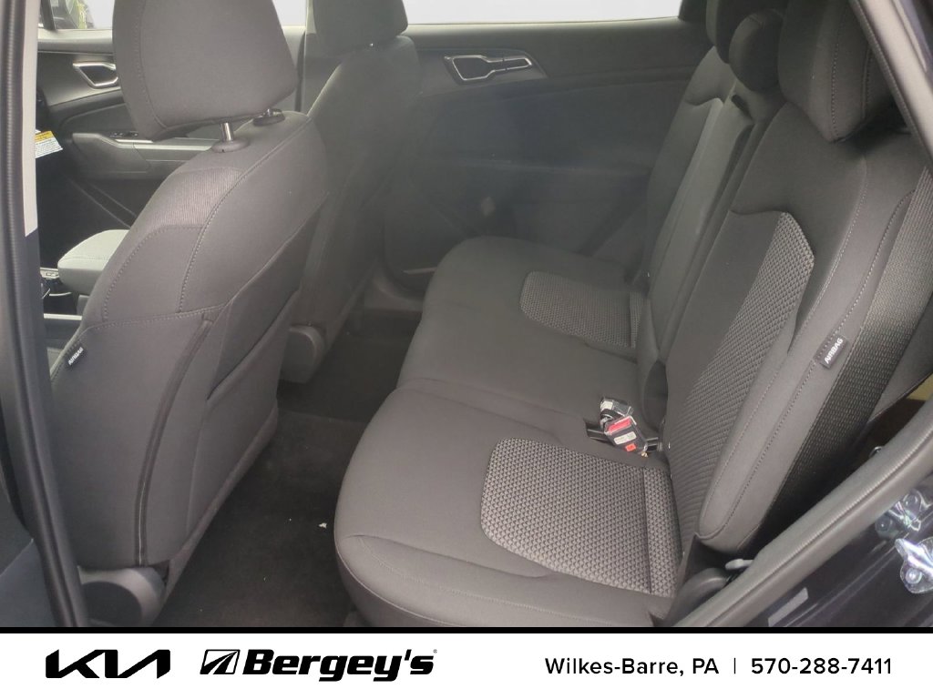 2026 Kia Sportage LX - Photo 31