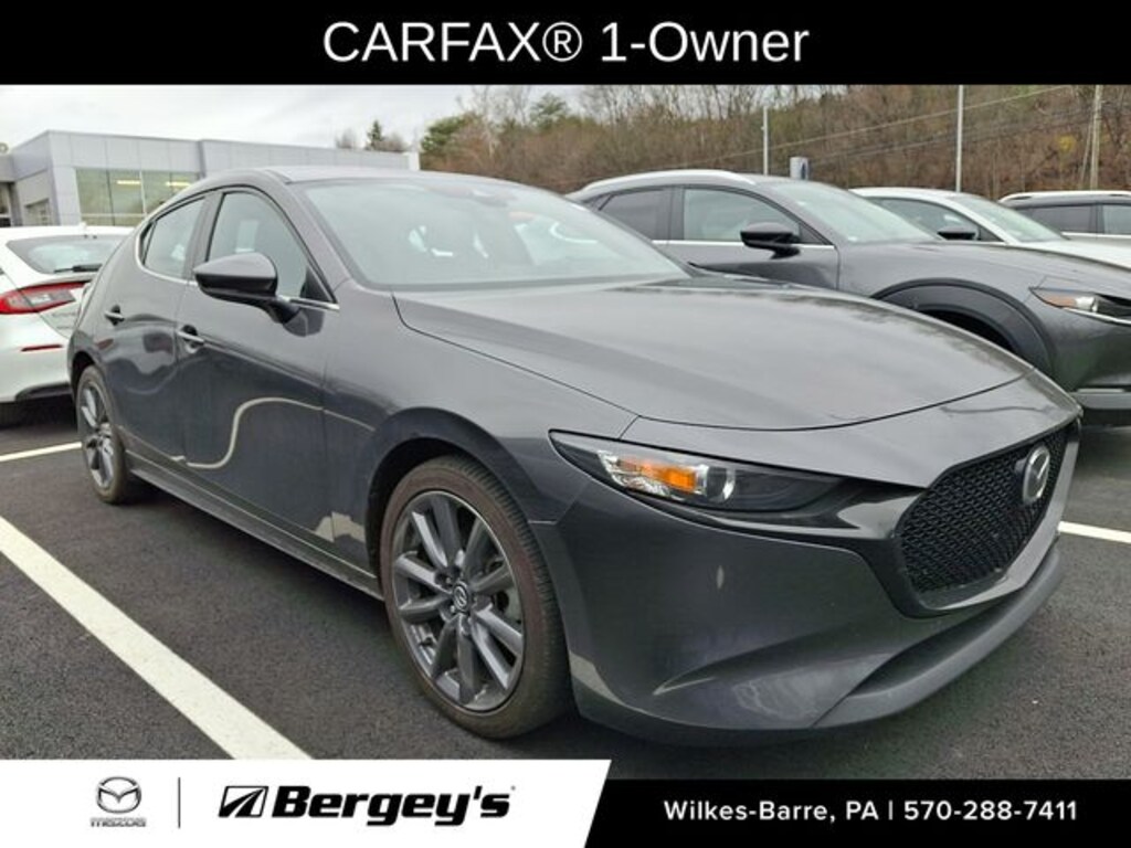 Certified 2022 Mazda Mazda3 Preferred Package Hatchback