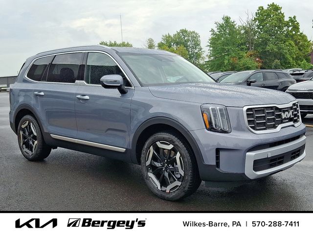 2025 Kia Telluride S photo 2