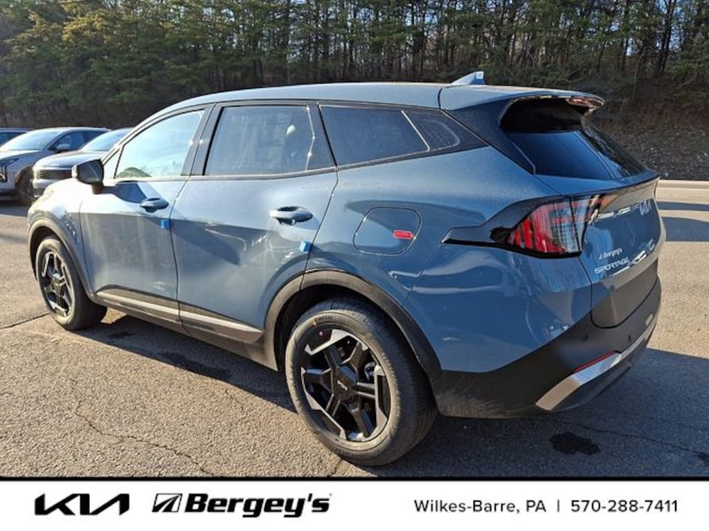 New 2026 Kia Sportage Hybrid S SUV