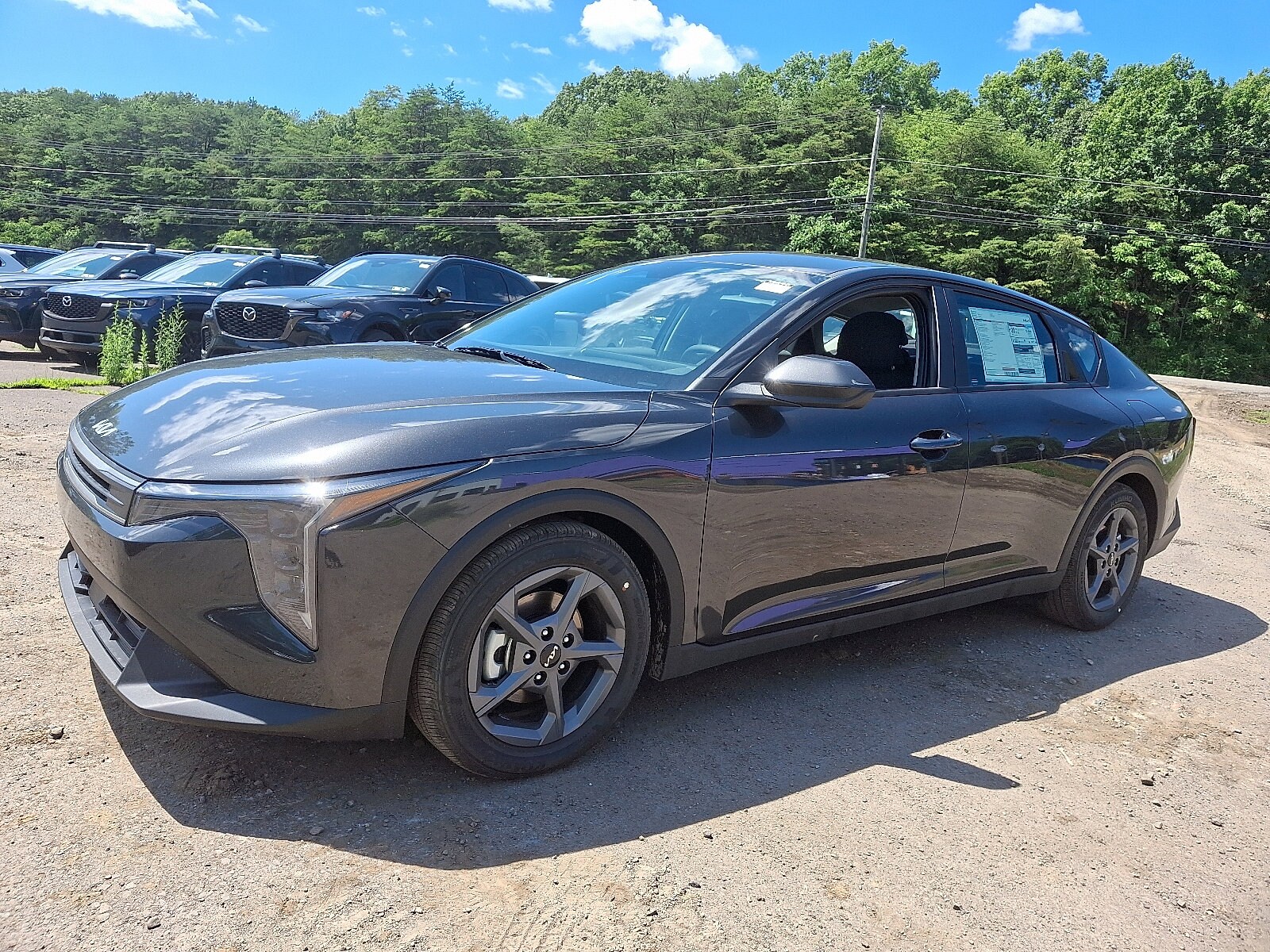 2025 Kia K4 LXS photo 2