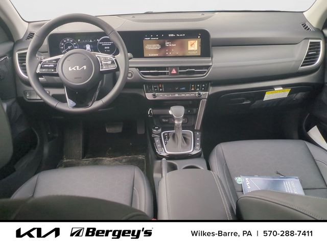 2026 Kia Seltos EX - Photo 22