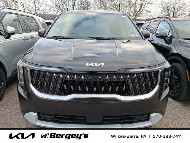 2026 Kia Carnival LXS photo 2