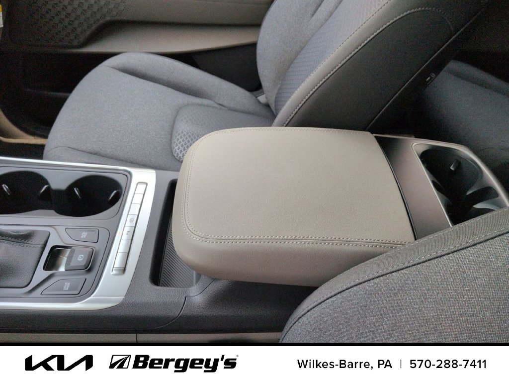 2026 Kia Carnival LX - Photo 30