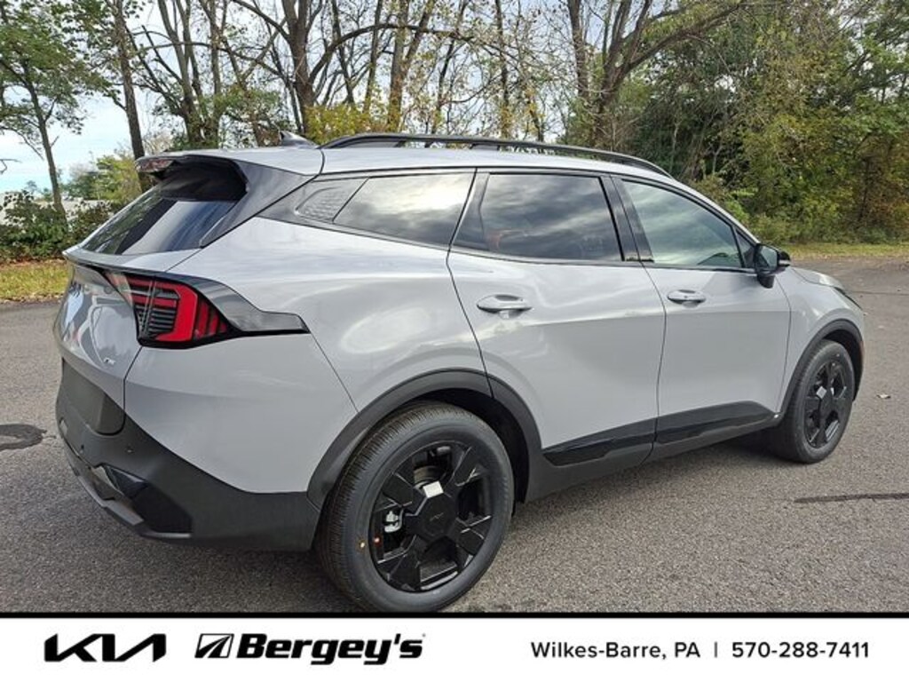 New 2026 Kia Sportage Hybrid X-Line SUV