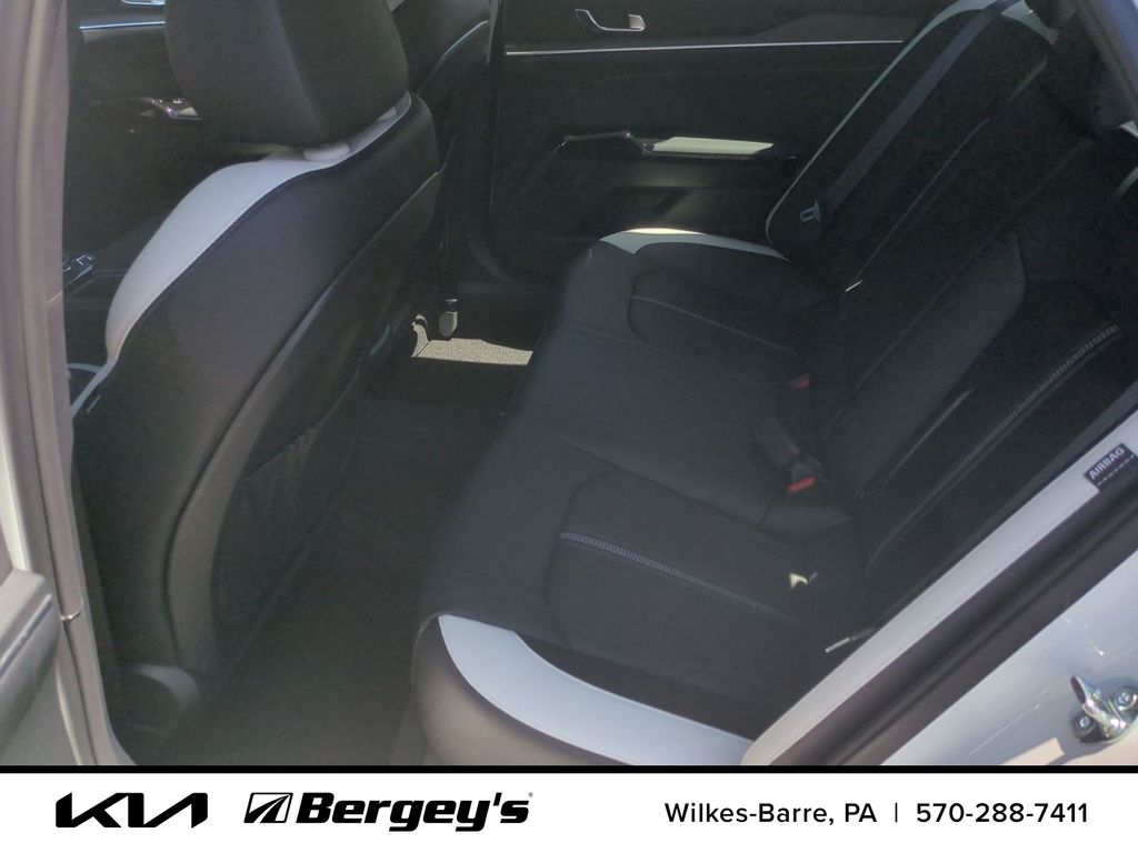 2026 Kia K5 GT-Line - Photo 23