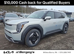 2026 Kia EV9 Wind SUV