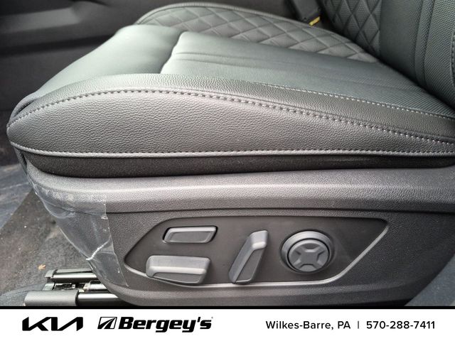 2026 Kia Sorento SX Prestige Hybrid - Photo 13