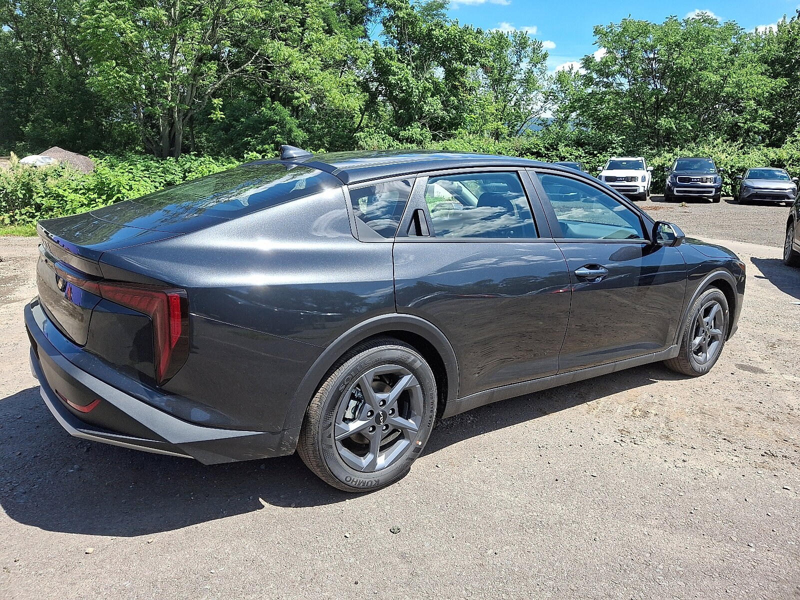 2025 Kia K4 LXS photo 4