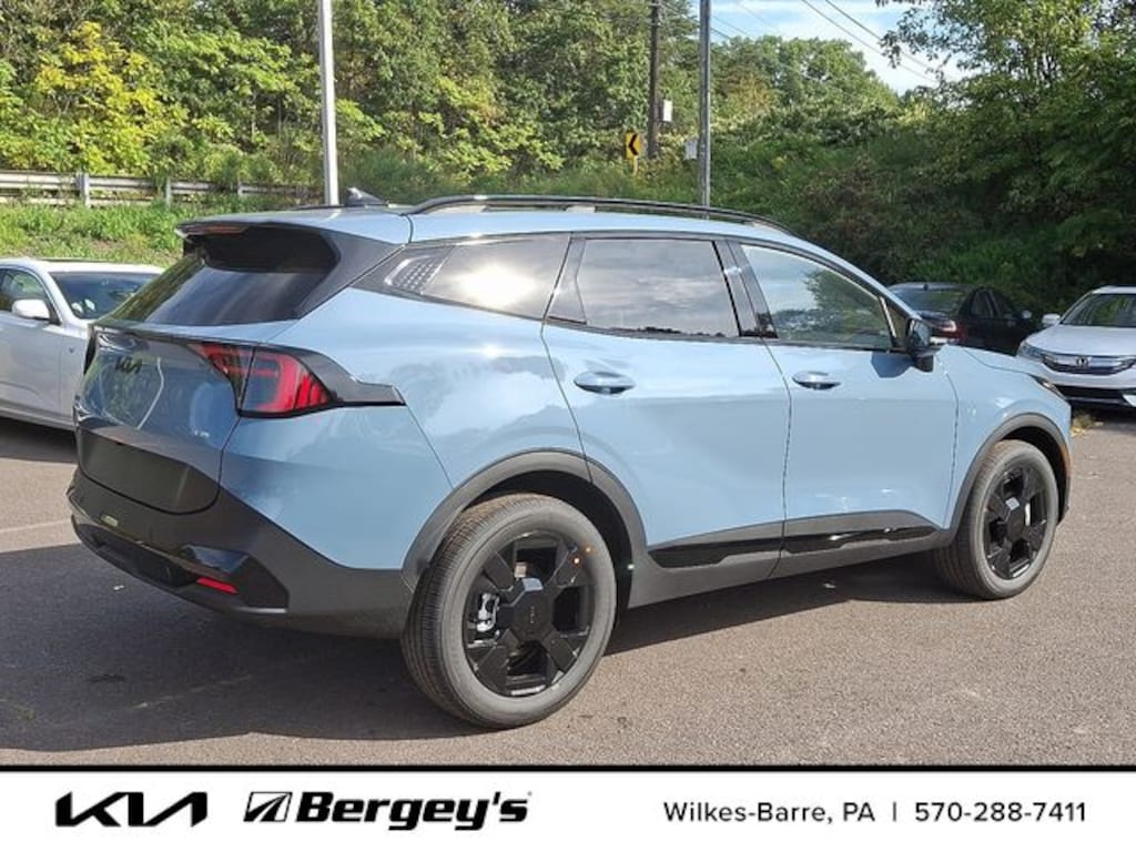 New 2026 Kia Sportage Hybrid X-Line SUV