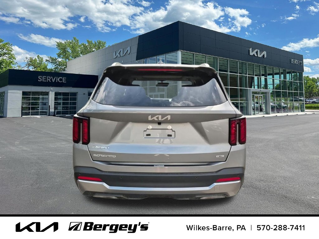 2026 Kia Sorento EX Hybrid - Photo 9