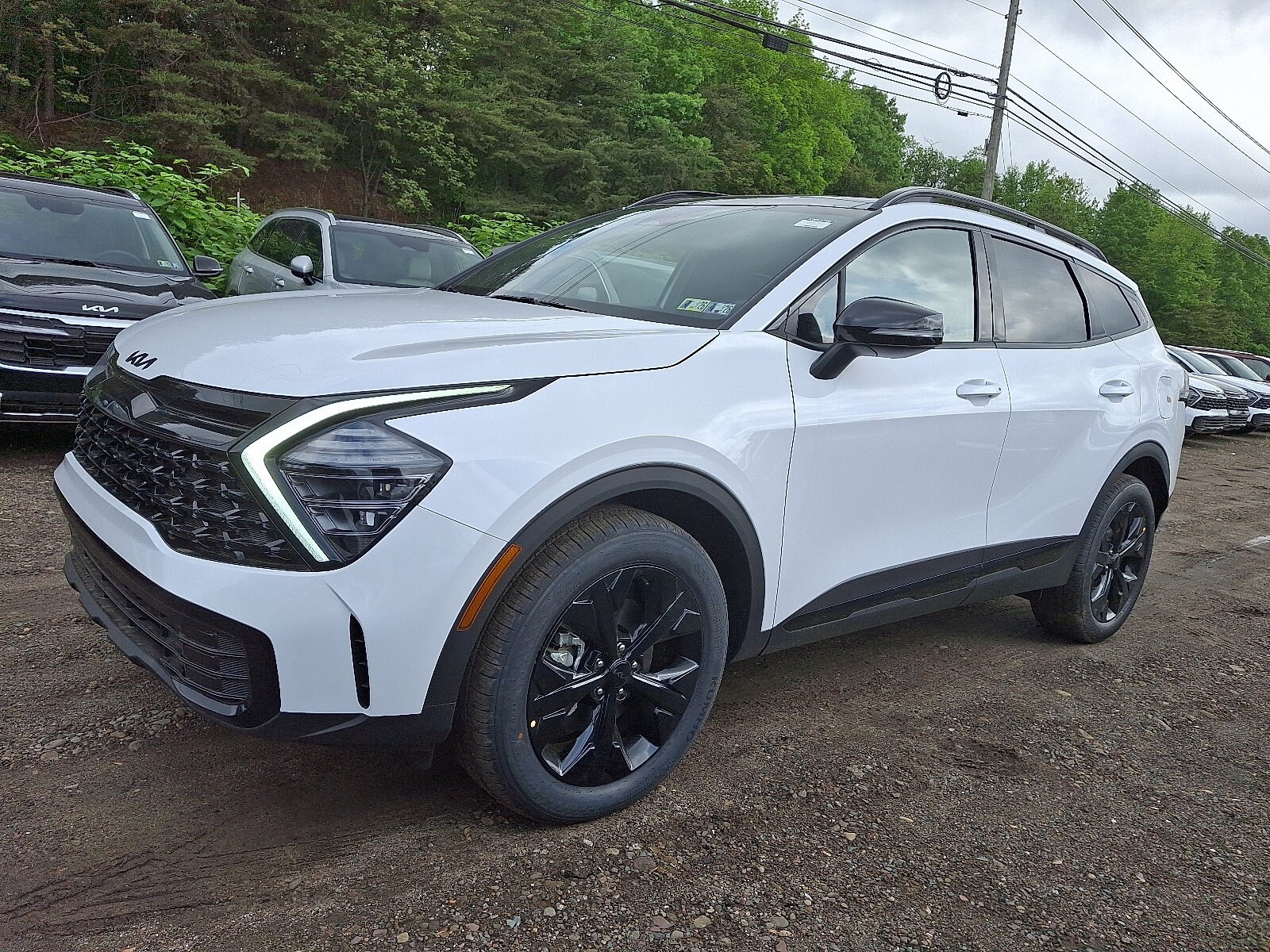 2025 Kia Sportage X-Line photo 2