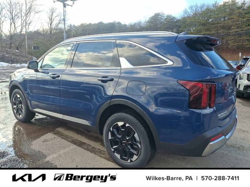 New 2026 Kia Sorento S SUV