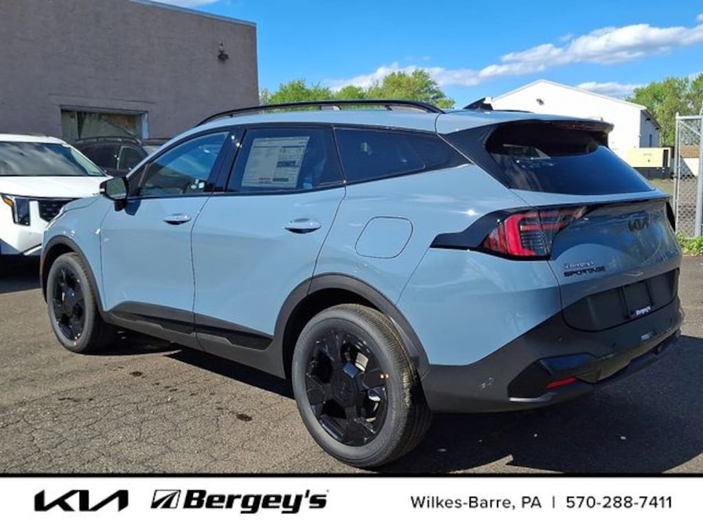 New 2026 Kia Sportage Hybrid X-Line SUV