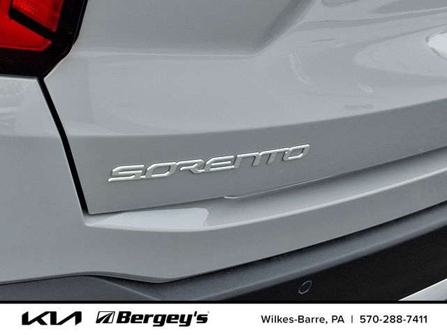 2026 Kia Sorento S photo 4