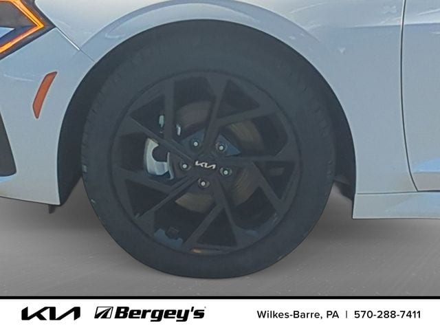 2026 Kia K5 GT-Line - Photo 10