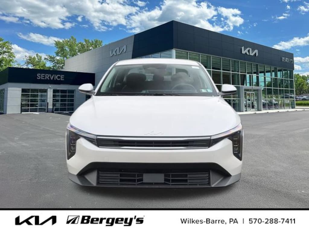 New 2026 Kia K4 LXS Sedan