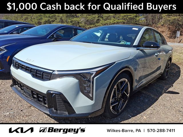 2025 Kia K4 GT-Line