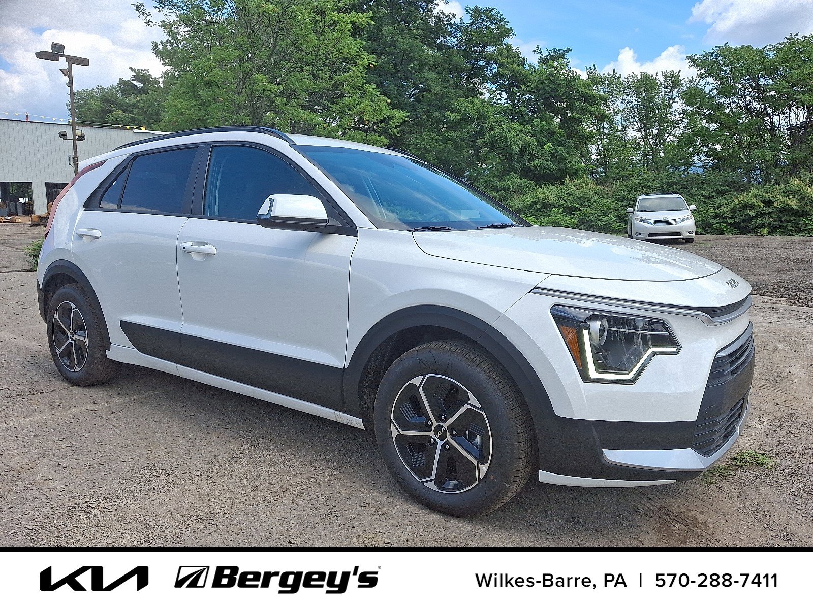 2025 Kia Niro Plug-In Hybrid SUV 