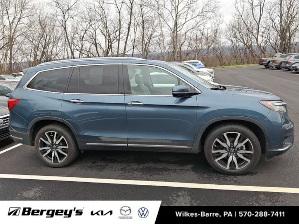 Used 2020 Honda Pilot Touring 8 Passenger AWD SUV