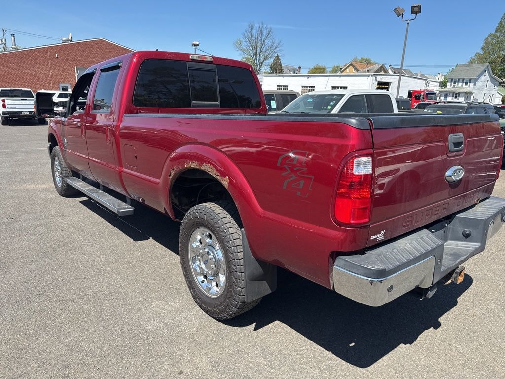 Used 2016 Ford F-350SD Lariat Truck Crew Cab