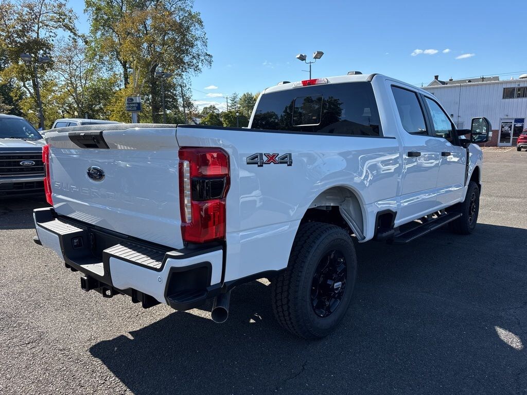 New 2026 Ford F-250 XL Truck Crew Cab