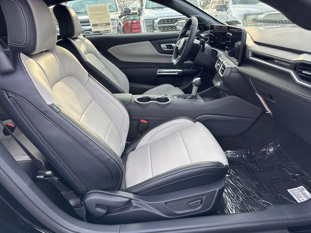2026 Ford Mustang EcoBoost Premium Convertible - Photo 12