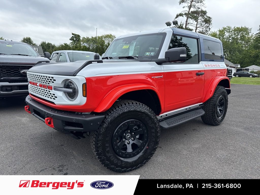 2025 Ford Bronco 2-Door Stroppe's photo