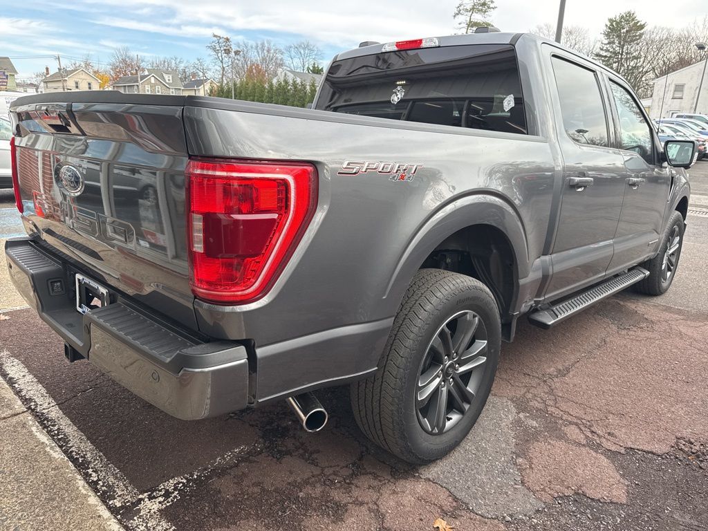 2023 Ford F-150 XLT photo 3