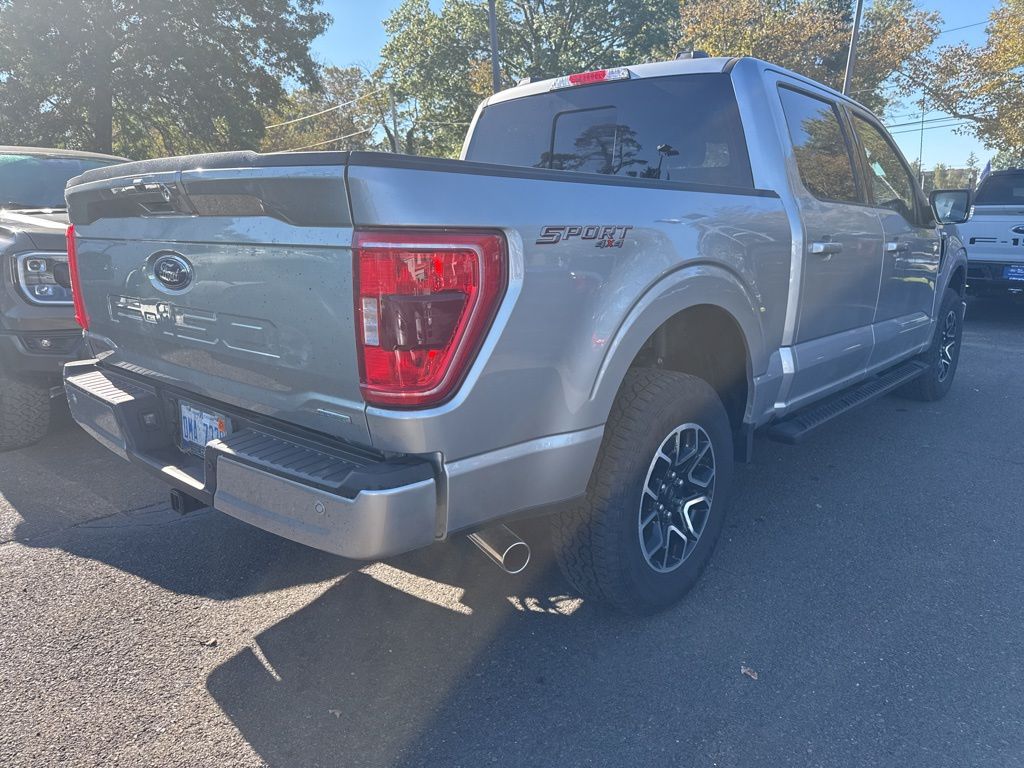 2023 Ford F-150 XLT photo 4