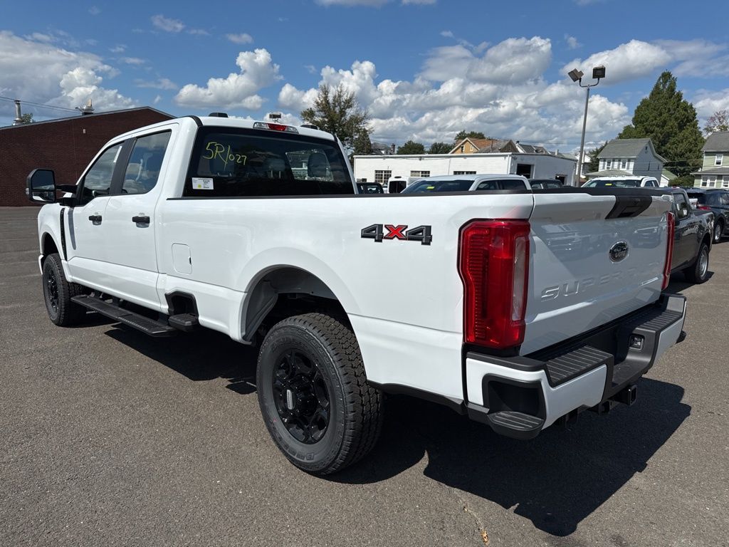 2026 Ford F-250 XL photo 4
