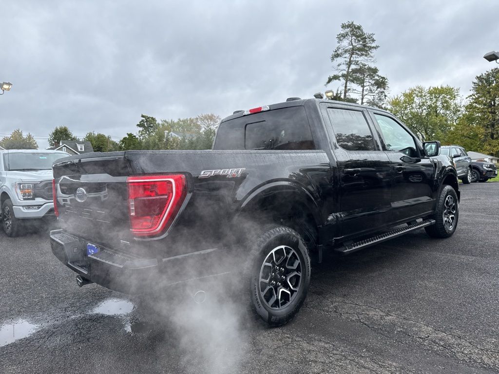 2023 Ford F-150 XLT photo 4