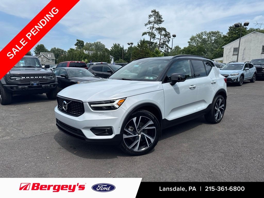 Used 2020 Volvo XC40 R-Design SUV