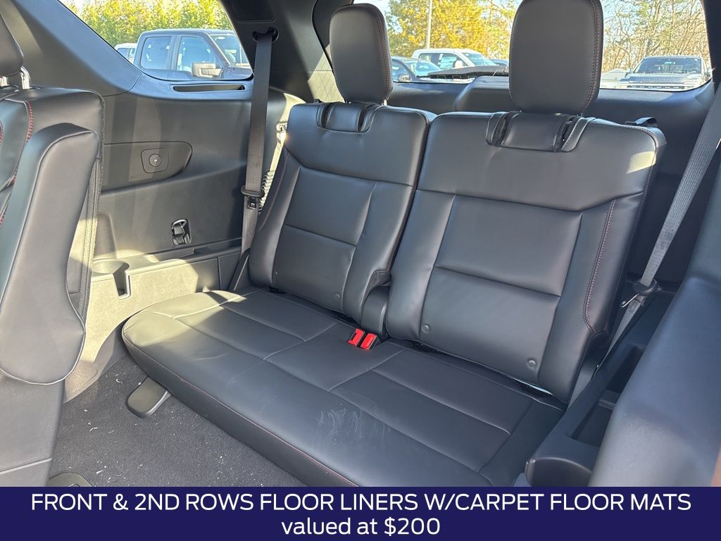 2026 Ford Explorer ST - Photo 8
