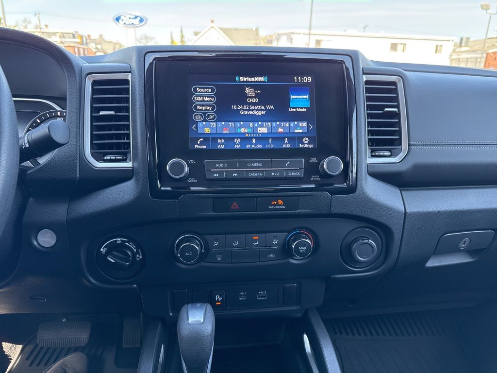 2022 Nissan Frontier SV - Photo 21