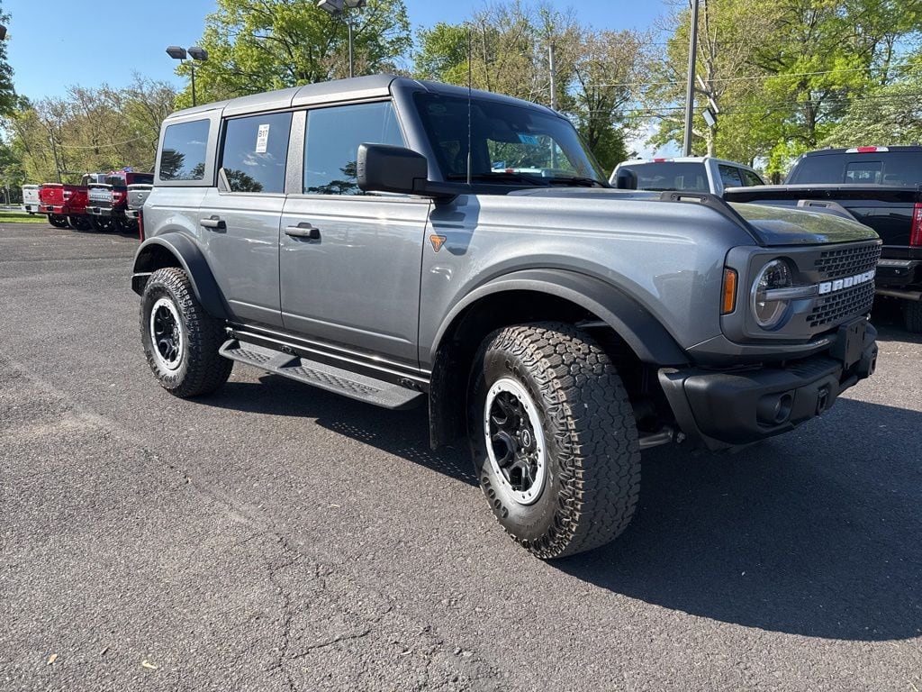 Used 2025 Ford Bronco Badlands Sasquatch 2.7L V6 SUV