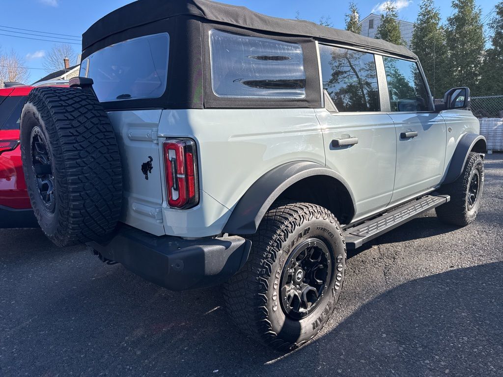 2022 Ford Bronco Wildtrak photo 4