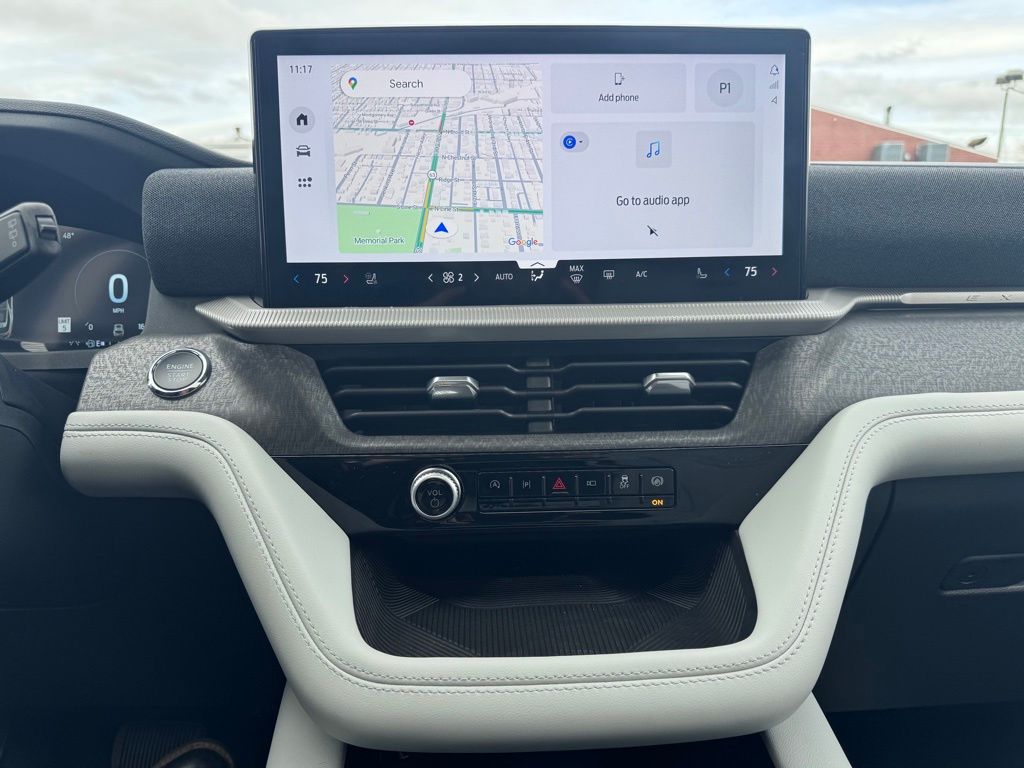 2026 Ford Explorer Platinum - Photo 12