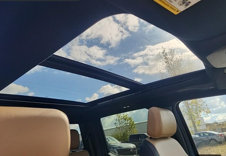 2023 Ford F-150 Lariat photo 3