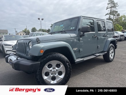 2014 Jeep Wrangler Unlimited Sahara SUV