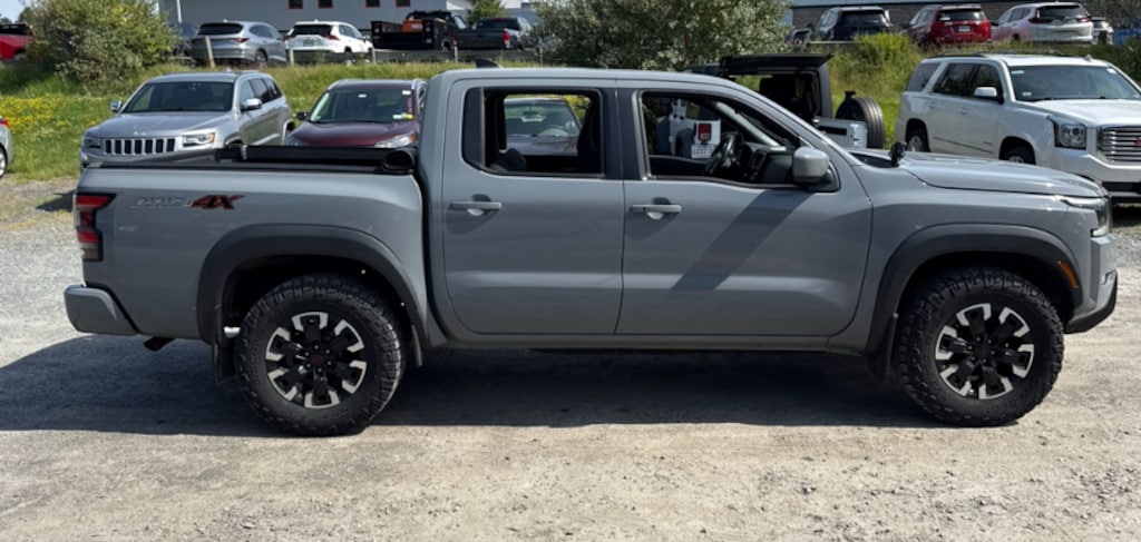 Used 2022 Nissan Frontier PRO-4X Truck Crew Cab