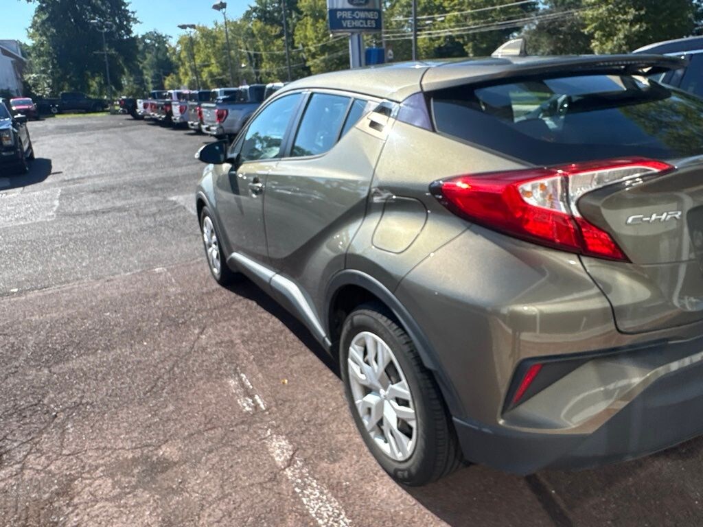 Used 2021 Toyota C-HR LE SUV