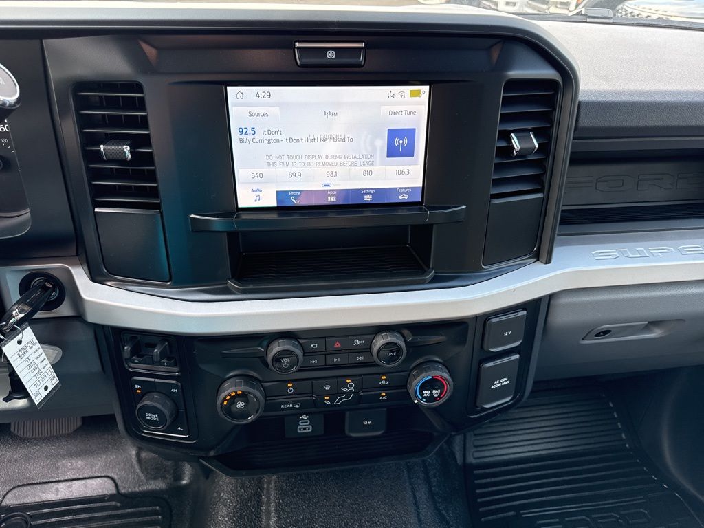 2026 Ford F-250 Super Duty XL - Photo 10