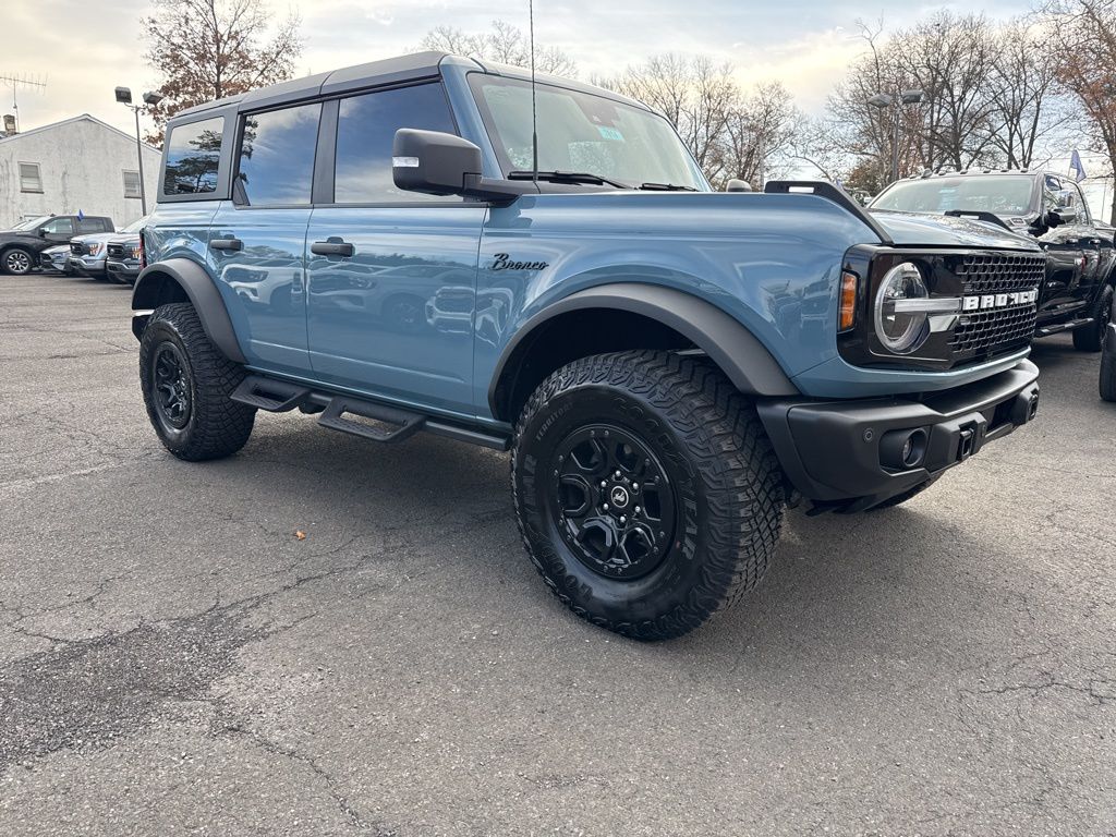 2023 Ford Bronco Wildtrak photo 3