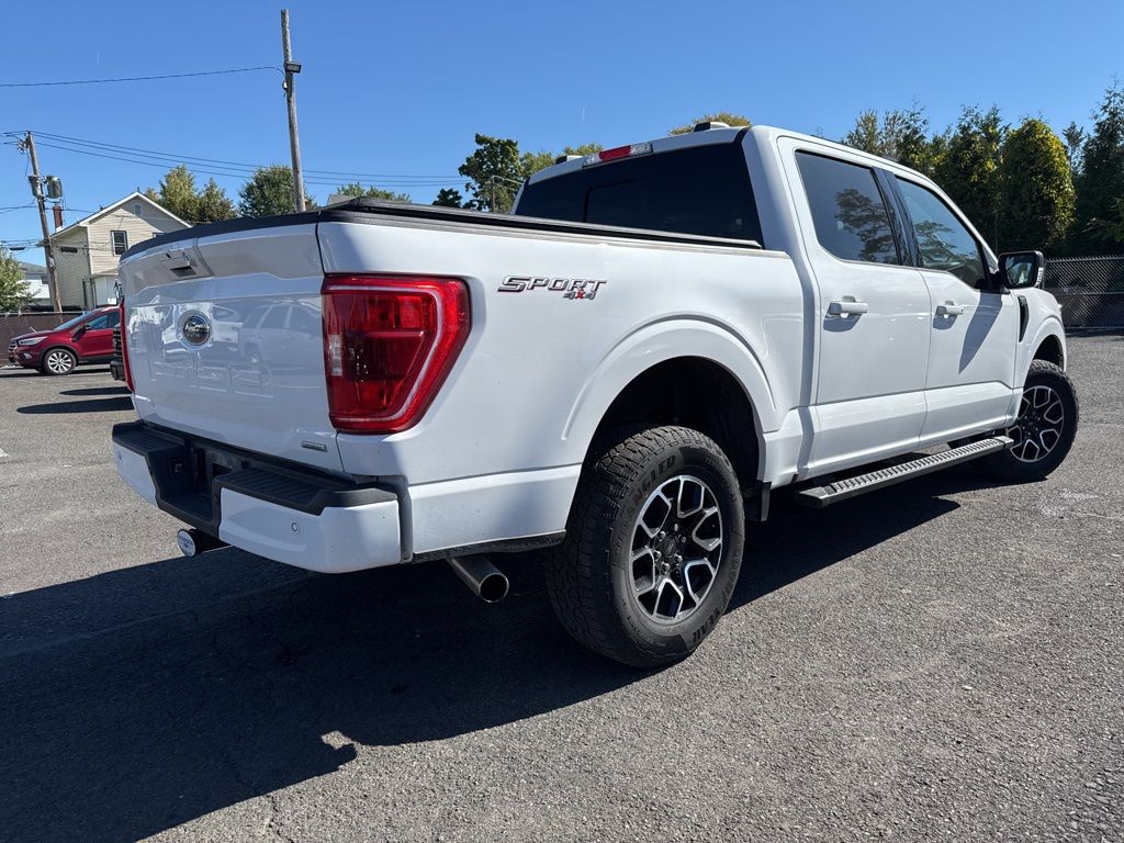 2023 Ford F-150 XLT photo 2